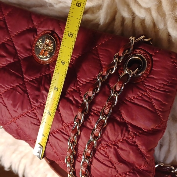 DKNY crossbody - Picture 10 of 16